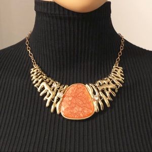 Stunning statement necklace